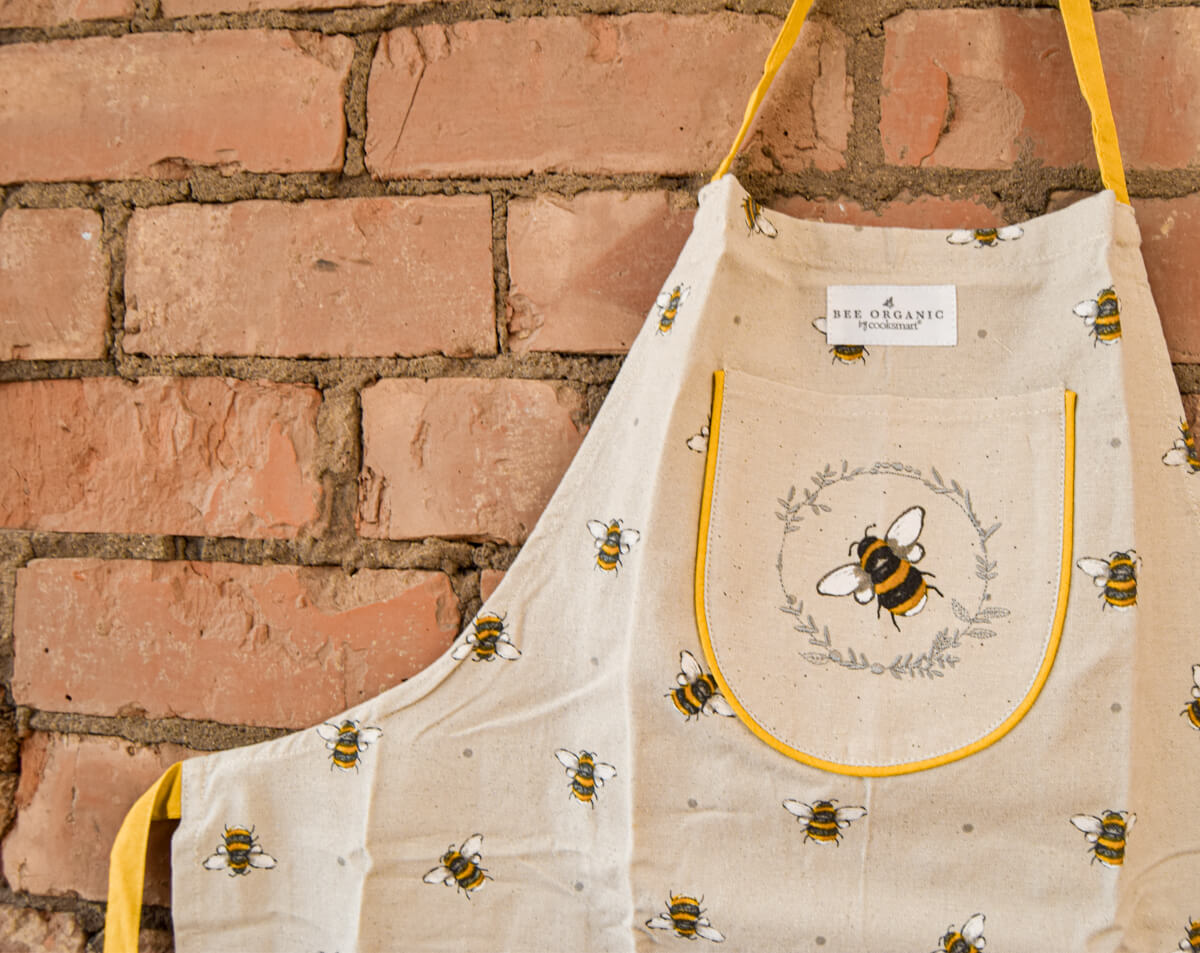 Buzzy Bees Apron | The Manchester Shop